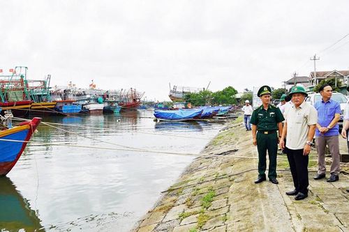 Quảng Trị lên phương án di dời hàng chục nghìn hộ dân tránh bão, lũ