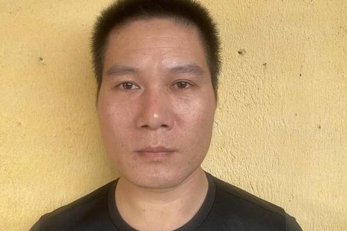 'Giao trứng cho ác'