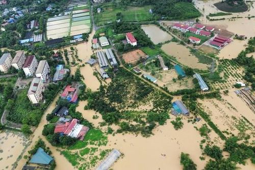 Nhiều trường đại học tại TP. HCM miễn, giảm học phí cho sinh viên bị ảnh hưởng do bão số 3