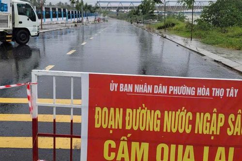 Đà Nẵng cho phép trường học chủ động đề xuất cho học sinh nghỉ học nếu ở vùng lụt