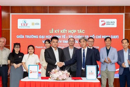 Nâng cao năng lực cạnh tranh sinh viên trong thời đại AI