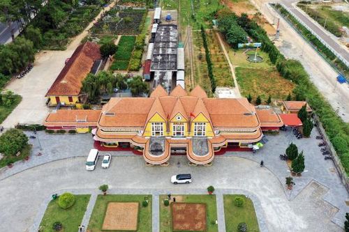 Ga Đà Lạt sẽ miễn tiền vé tham quan đối với Bà mẹ Việt Nam anh hùng