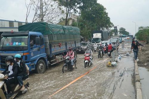 Hà Nội: Tiếp tục điều chỉnh, tổ chức lại giao thông trên Đại lộ Thăng Long