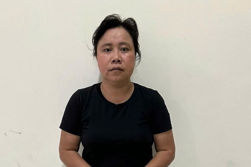 Công an quận Bình Thạnh khởi tố, tạm giam Trưởng phòng một công ty hóa chất bán 2,55 tấn Xyanua ra thị trường