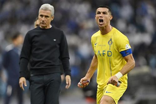 Đội bóng của Ronaldo lại sa thải HLV