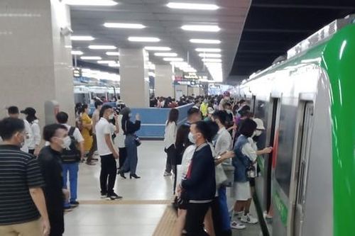 Tàu Cát Linh - Hà Đông gặp lỗi kỹ thuật