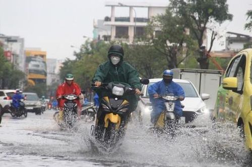 Mưa lớn, Đà Nẵng cho học sinh nghỉ học