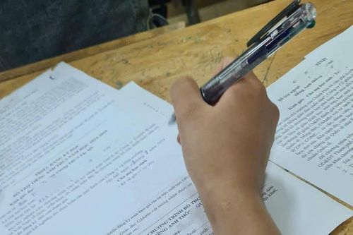 'Sau 2 năm làm trưởng ban phụ huynh như bù nhìn, tôi kiếm cớ rút lui'