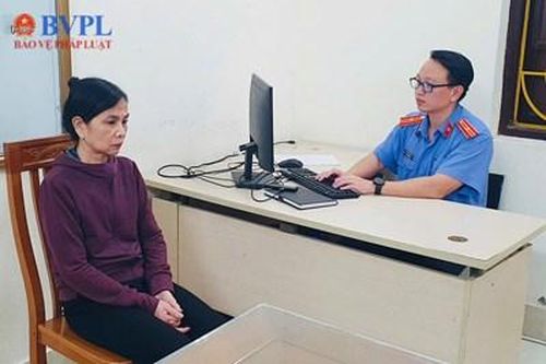 Bắt nữ giáo viên đã nghỉ hưu chiếm đoạt gần 4,8 tỉ đồng của người chơi hụi