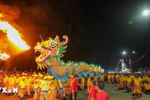 Độc đáo Đại lễ Hội yến Diêu Trì Cung đạo Cao Đài Tây Ninh