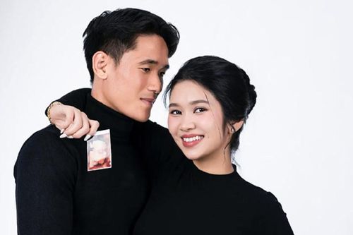 Hot girl ngân hàng có con với cựu trung vệ U23 Việt Nam