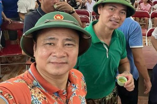 NSND Xuân Bắc và Tự Long tiết lộ số tiền 'khủng' nhận được chỉ sau 1 đêm kêu gọi quyên góp cứu trợ