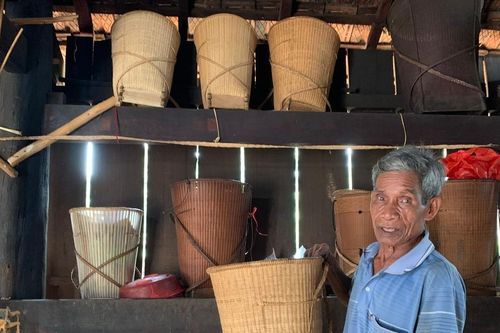 Đinh Yem: Già làng 'miệng nói, tay làm'