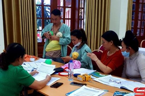 Hệ lụy từ việc sinh con tại nhà