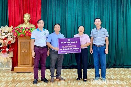 63 triệu đồng hỗ trợ 21 hộ dân bị ảnh hưởng do mưa bão tại Na Hang, Chiêm Hóa