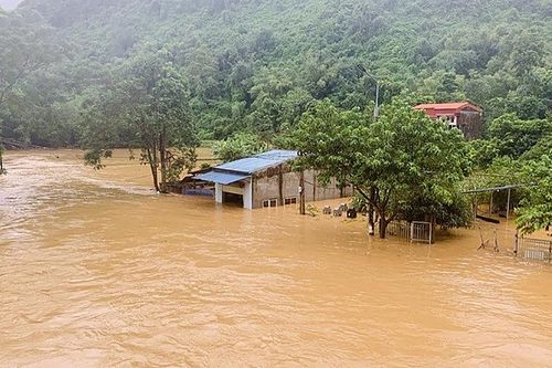 Định Hóa (Thái Nguyên): Gần 90 ngôi nhà của dân bị hư hỏng, một số nơi vẫn có nguy cơ sạt lở do lũ bão