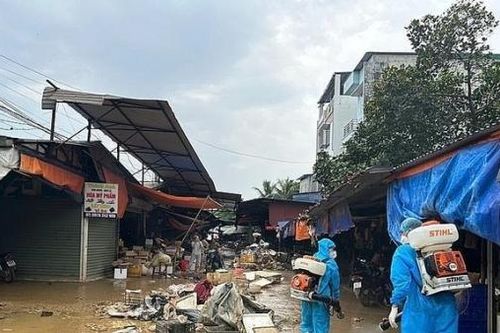Kéo dài hỗ trợ hộ doanh nghiệp bị ảnh hưởng mưa bão đến hết năm 2025