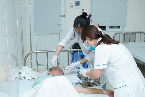Lầm tưởng do đau miệng, người phụ nữ mắc ung thư lưỡi nguy hiểm