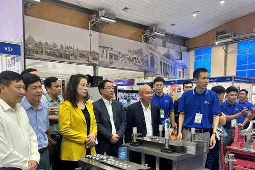 Khai mạc Hội chợ triển lãm Công nghiệp hỗ trợ thành phố Hà Nội năm 2024