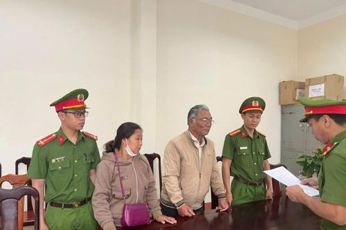 Vận động người dân quyên góp tiền 'bôi trơn' dự án rồi chiếm đoạt