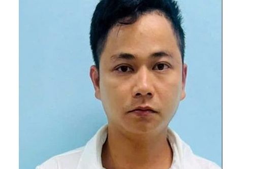 Quen chứng đột vòm, vừa ra tù lại 'nhảy dù' nhà dân