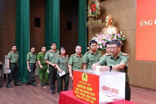 Bộ Công an hỗ trợ 20 tỷ đồng giúp các địa phương khắc phục hậu quả cơn bão số 3