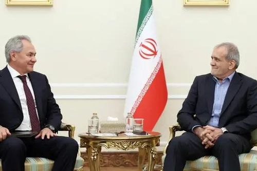 Thư ký Hội đồng An ninh Nga thăm Iran