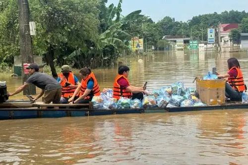 Mỹ Đức: Bác tin lái đò chùa Hương bị cắt suất