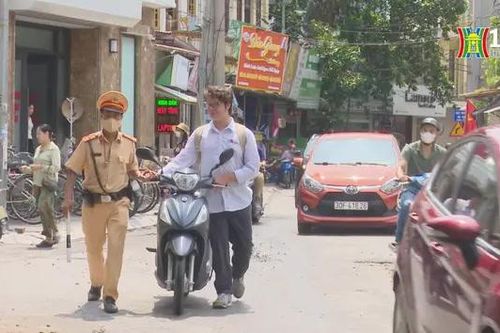 Học sinh vi phạm luật giao thông gia tăng