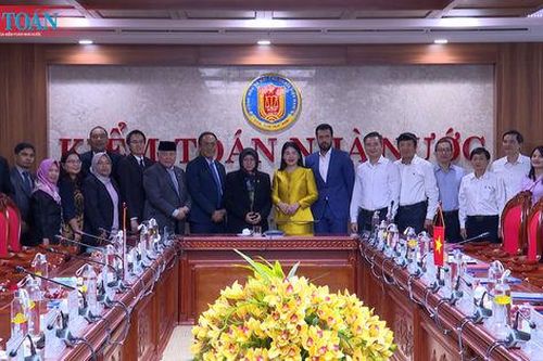 Kiểm toán nhà nước Việt Nam làm việc với Ủy ban Kế toán nhà nước indonesia