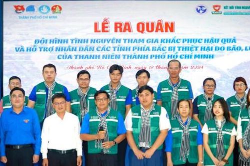 TP Hồ Chí Minh: Ra quân đội hình tình nguyện khắc phục hậu quả bão, lũ