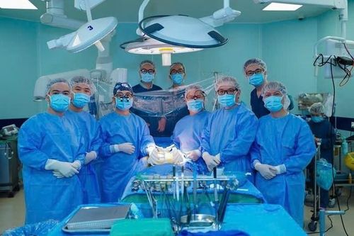 Tái tạo lồng ngực bằng Titan in 3D giúp hồi sinh sự sống cho người bệnh