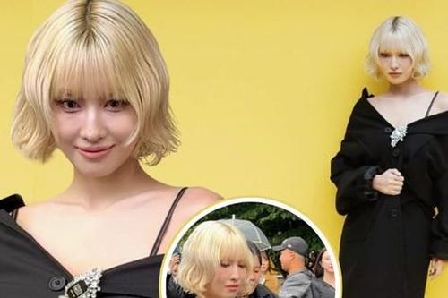 Độc quyền: Bắt cận visual Momo TWICE tại Milan Fashion Week, đẹp tựa búp bê