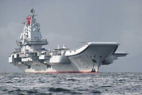 Tàu sân bay Trung Quốc lần đầu di chuyển trong vùng tiếp giáp lãnh hải Nhật Bản