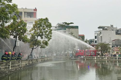 Hiệp đồng, dồn lực chữa cháy cơ sở in bao bì