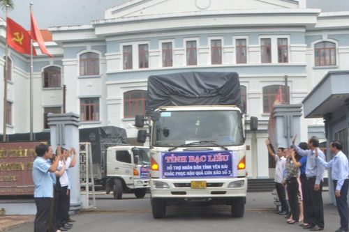 Chuyến xe nghĩa tình Bạc Liêu xuất phát đến với người dân Yên Bái