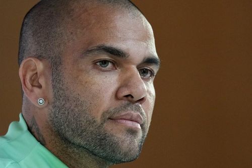 Dani Alves giờ đã khác