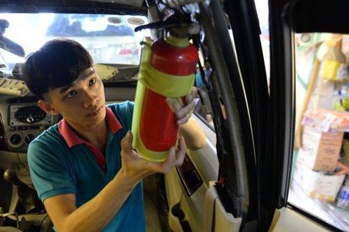 Một quy định lấp lửng