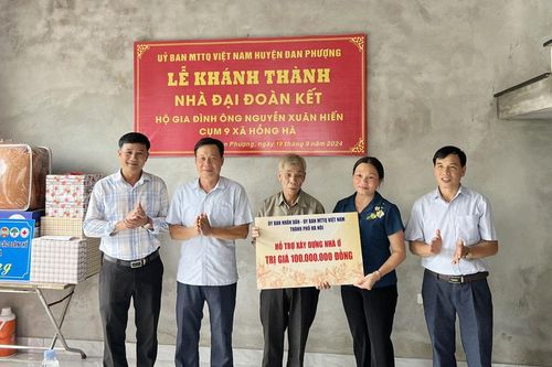 Huyện Đan Phượng khánh thành 7 nhà đại đoàn kết