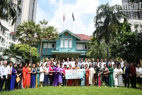 Kiều bào Thái Lan quyên góp hơn 4,6 tỷ đồng ủng hộ đồng bào bị thiệt hại bởi cơn bão số 3