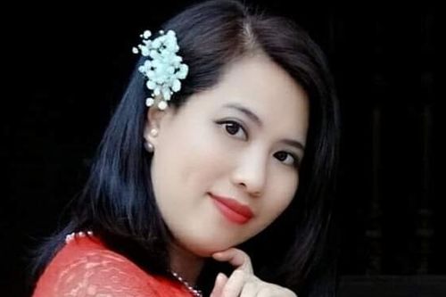 Ru 'vách đêm' trong giấc tự trào