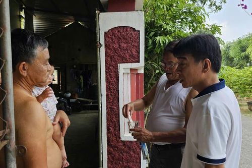 16 năm về với thành phố Vinh, xã Nghi Ân mới chỉ có 42/2346 hộ dân được dùng nước máy!