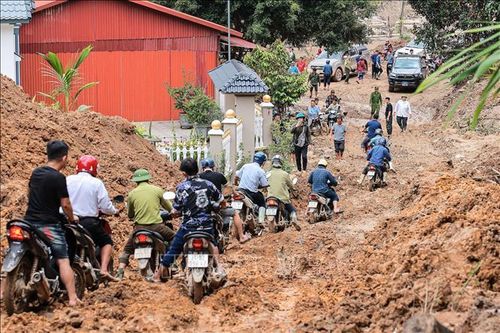 Điện, thư thăm hỏi Việt Nam về ảnh hưởng cơn bão số 3