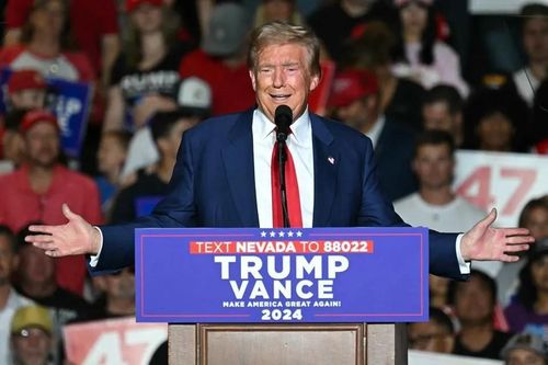 Từng chỉ trích tiền mã hóa là lừa đảo, giờ đây ông Donald Trump lại có hành động bất ngờ