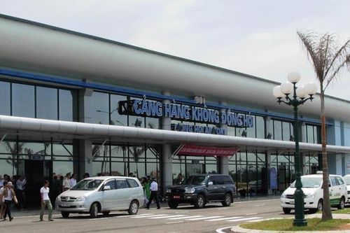 Đóng cửa sân bay Đồng Hới để ứng phó với bão số 4