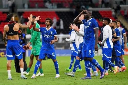 Al-Hilal nhẹ nhàng giành 3 điểm, Al-Nassr bị cầm hòa trong ngày thiếu vắng Ronaldo