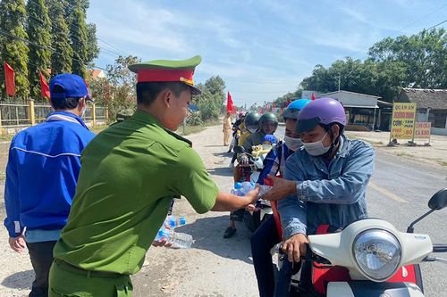 Phát huy hiệu quả các mô hình dân vận khéo trong lực lượng Công an Đất Sen hồng