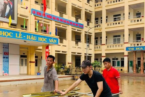 Ứng phó bão số 4: Các địa phương cho học sinh nghỉ học nếu cần thiết