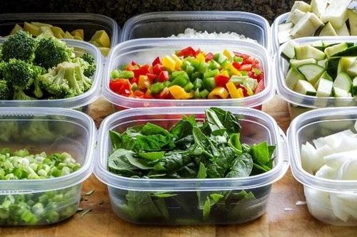 Cách dùng đồ nhựa khi chế biến thực phẩm