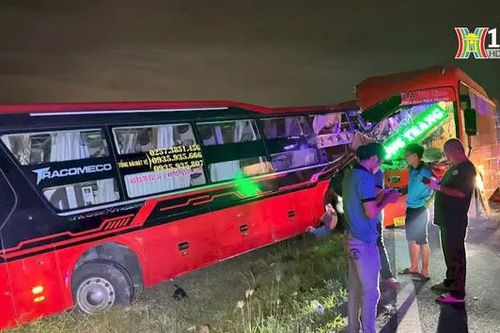 Khách hàng phản ánh lái xe Phương Trang đi ẩu